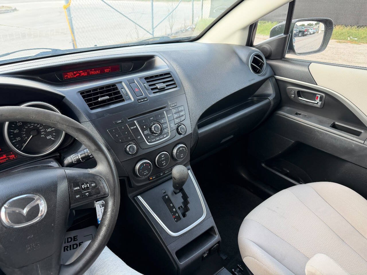 Used 2014 MAZDA MAZDA5 Sport FWD image 38