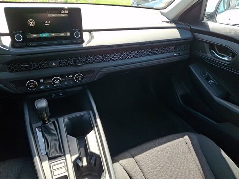 Certified 2023 Honda Accord LX image 16