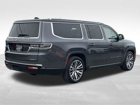 Used 2024 Jeep Grand Wagoneer L Series III image 7