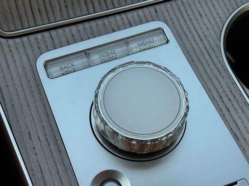 New 2026 Genesis GV80 2.5T Select image 37