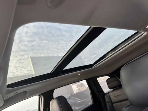 Used 2018 Jeep Grand Cherokee Summit w/ Platinum Series Group image 23