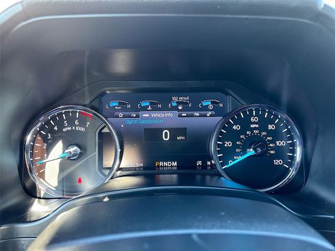 Used 2020 Ford Expedition Limited image 13