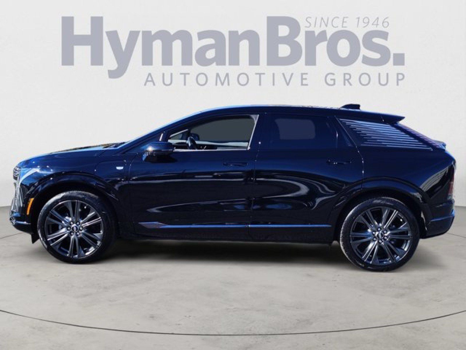 Used 2025 Cadillac Optiq Sport 2 AWD/4WD image 6