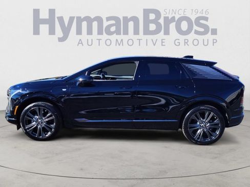 Used 2025 Cadillac Optiq Sport 2 AWD/4WD image 6
