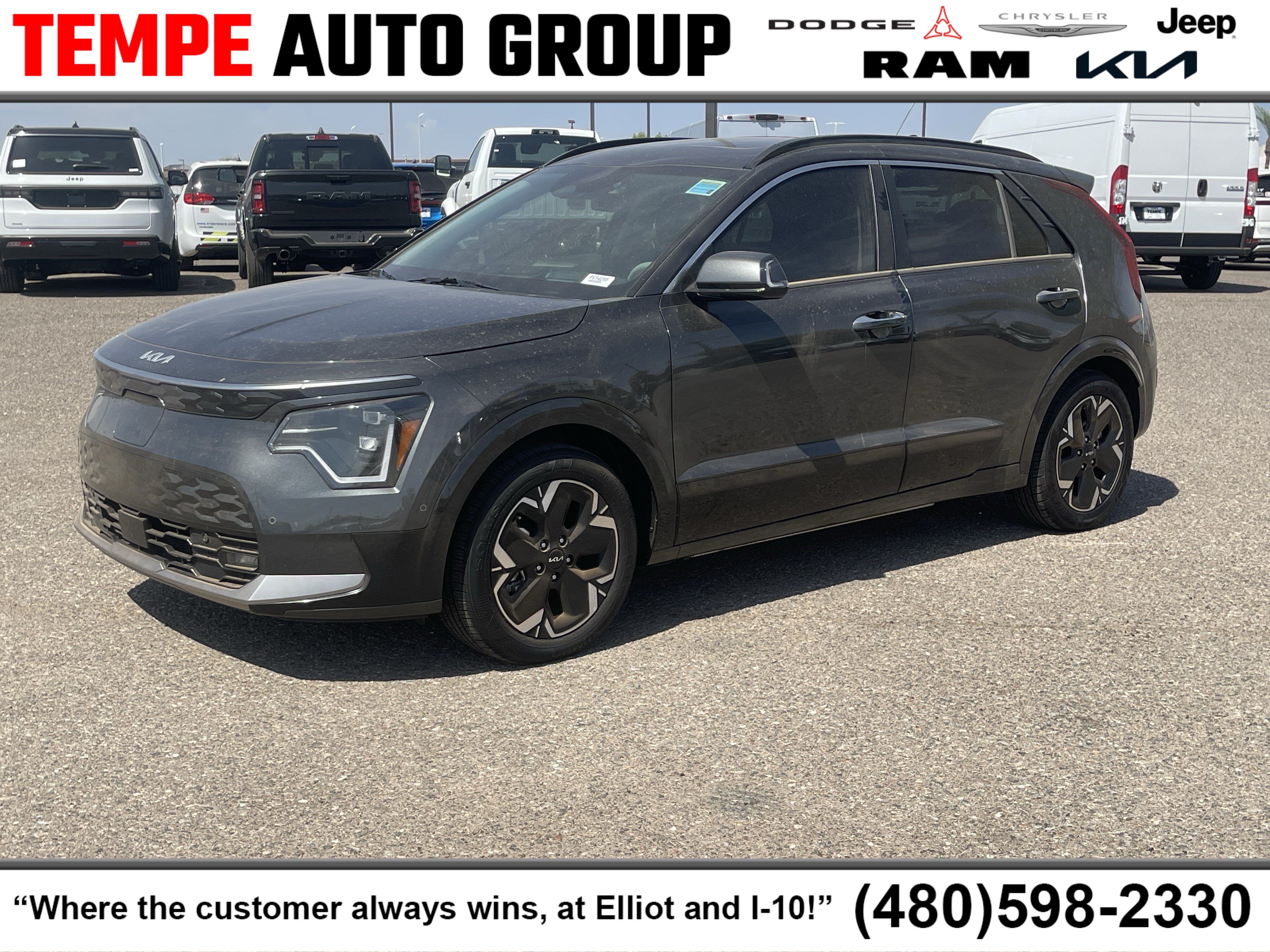 Certified 2023 Kia Niro Wave FWD image 1
