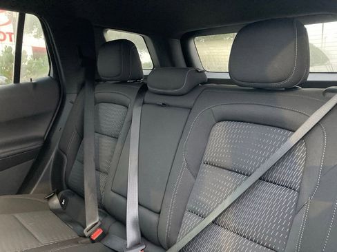 Used 2025 Chevrolet Equinox LT image 11