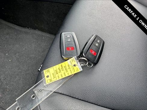 Used 2024 Toyota 4Runner TRD Off-Road Premium w/ Moonroof Package image 34