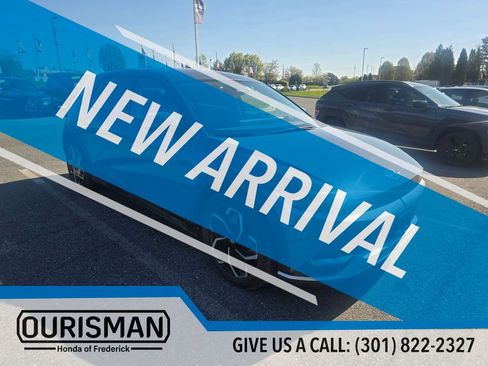 Used 2024 Hyundai Ioniq 5 SEL image 2