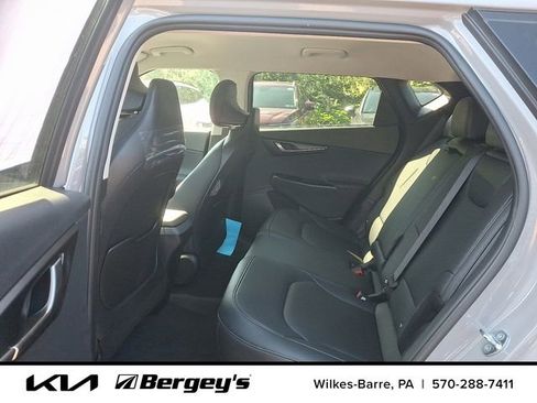 New 2025 Kia EV6 Wind image 5