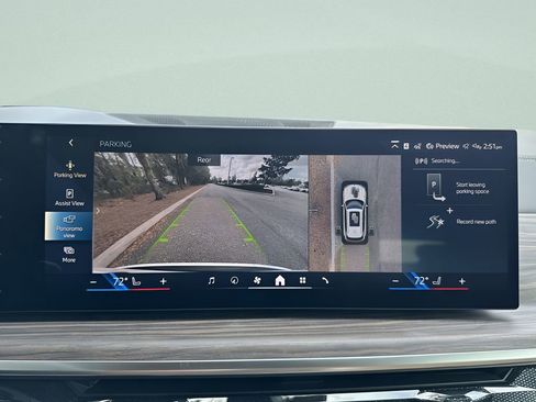 New 2026 BMW X5 xDrive50e w/ Premium Package image 21