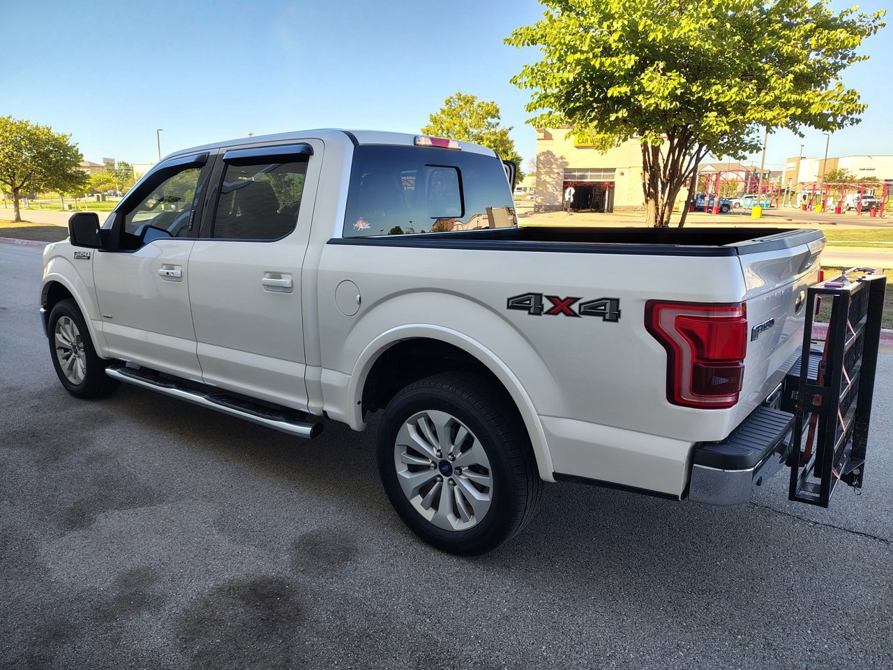 Used 2016 Ford F150 Lariat w/ Equipment Group 501A Mid AWD/4WD image 17