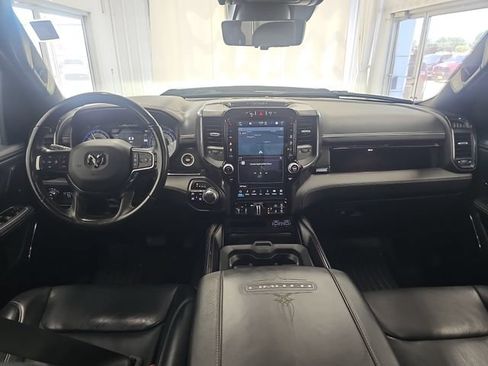 Used 2022 RAM 1500 Limited AWD/4WD image 12