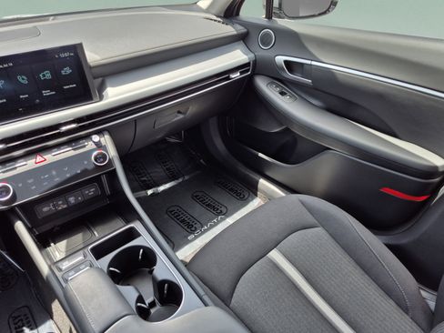 New 2026 Hyundai Sonata SEL FWD image 12