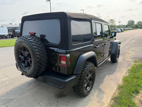 Used 2023 Jeep Wrangler Unlimited Sport AWD/4WD image 5