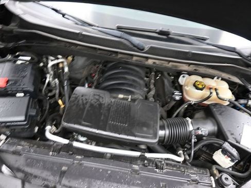 Used 2021 Chevrolet Tahoe Premier w/ Premium Package image 32