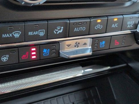 Used 2023 Ford F150 Lariat w/ Equipment Group 502A High AWD/4WD image 22
