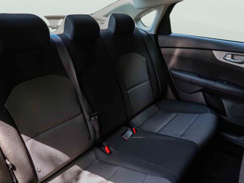 Certified 2024 Kia Forte LXS FWD image 24
