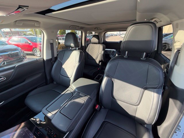 Certified 2026 INFINITI QX80 Luxe w/ Cargo Package AWD/4WD image 29