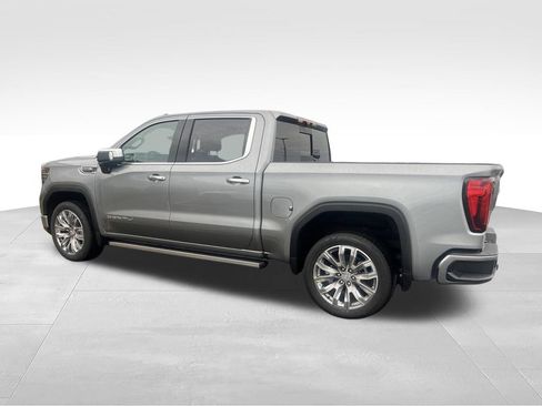 Certified 2026 GMC Sierra 1500 Denali w/ Denali Reserve Package AWD/4WD image 32