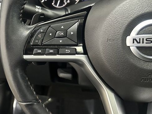 Used 2019 Nissan Altima 2.5 SR w/ SR Premium Package image 11