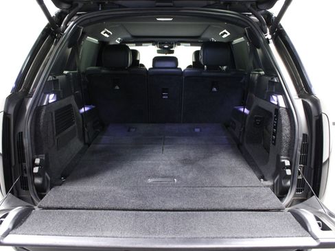 Used 2023 Land Rover Range Rover Long Wheelbase SE AWD/4WD image 16