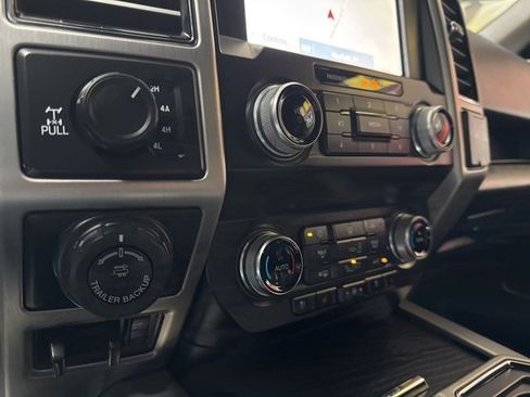 Used 2020 Ford F150 Platinum w/ Equipment Group 701A Luxury image 14