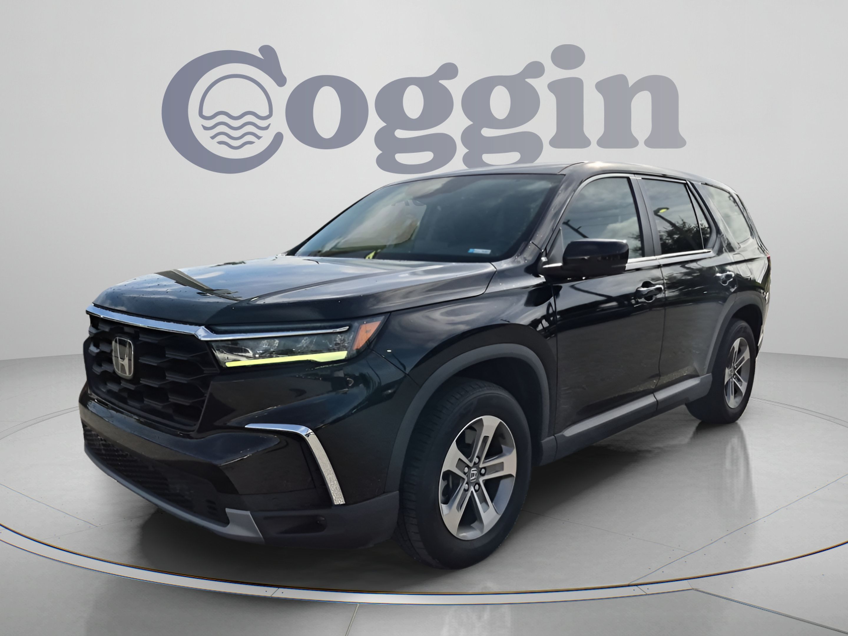 Used 2025 Honda Pilot EX-L image 2