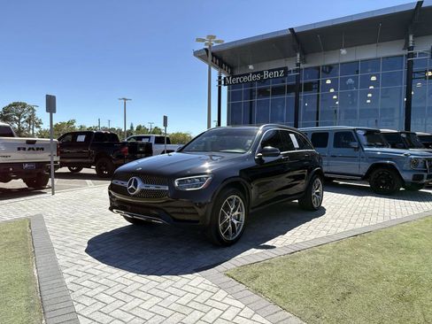 Certified 2020 Mercedes-Benz GLC 300 image 2