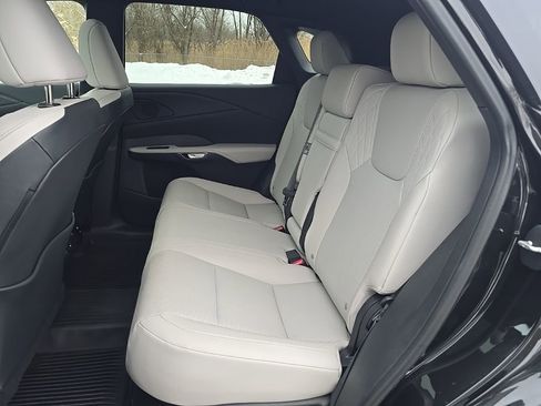 Used 2025 Lexus RX 350h image 21