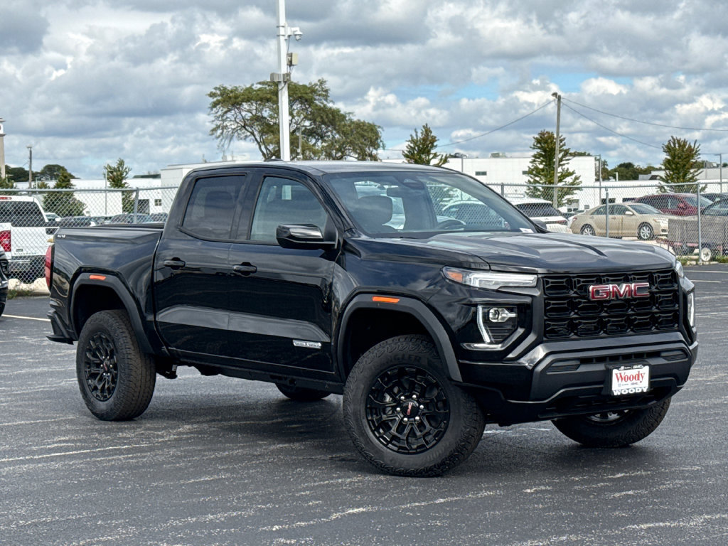 New 2026 GMC Canyon Elevation AWD/4WD image 2