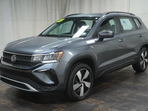 Used 2023 Volkswagen Taos S AWD/4WD image 2