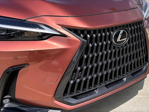 Used 2025 Lexus NX 350 AWD w/ Accessory Package (2T) image 30