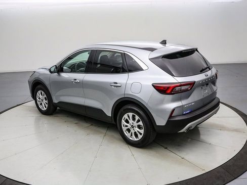 Certified 2023 Ford Escape Active w/ Tech Pack #2 image 6