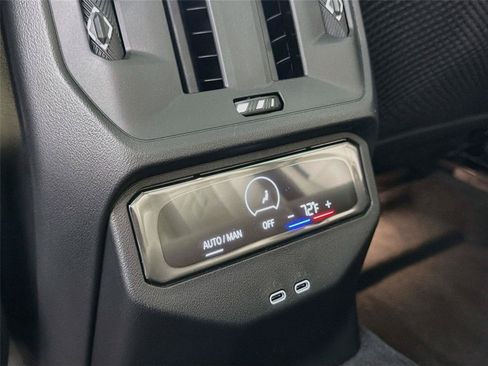 New 2026 BMW X3 xDrive30i w/ Premium Package AWD/4WD image 23