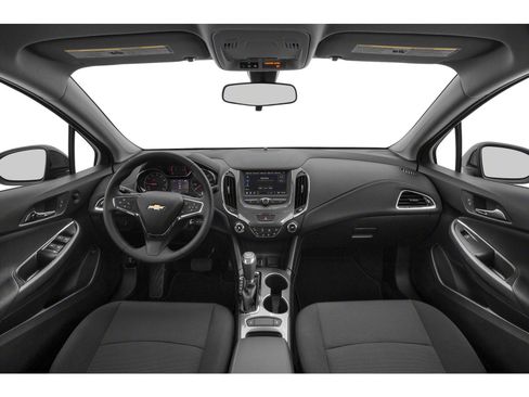 Used 2019 Chevrolet Cruze LS image 9