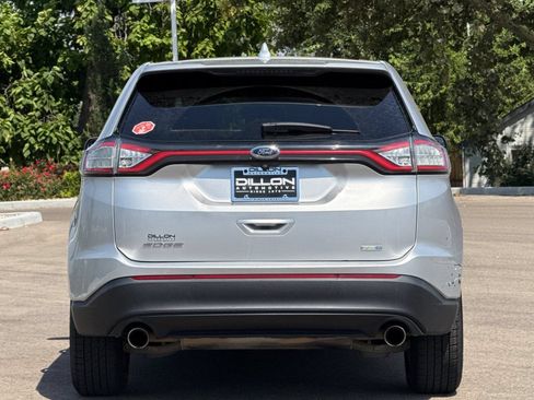 Used 2017 Ford Edge SE AWD/4WD image 5