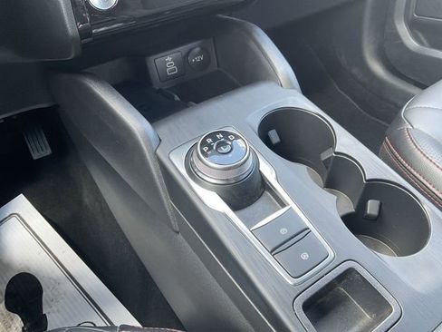 Certified 2025 Ford Escape ST-Line Elite w/ Premium Technology Package AWD/4WD image 21