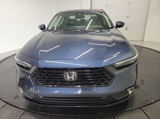 Used 2023 Honda Accord Touring video 2