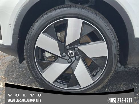 Certified 2023 Volvo C40 P8 Recharge Ultimate w/ Protection Package Premier AWD/4WD image 9