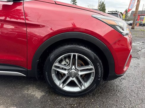 Used 2017 Hyundai Santa Fe Limited image 15