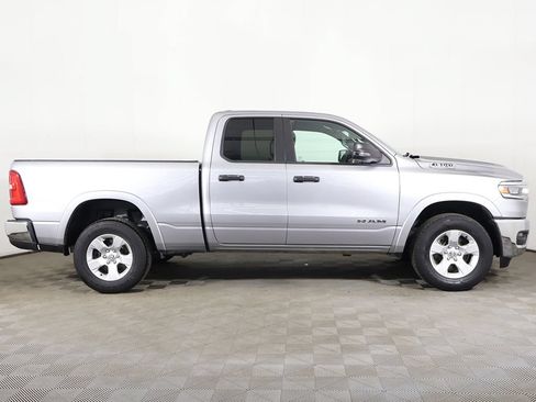 Used 2025 RAM 1500 Big Horn AWD/4WD image 17