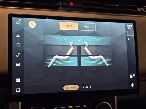 Used 2023 Land Rover Range Rover SE image 29