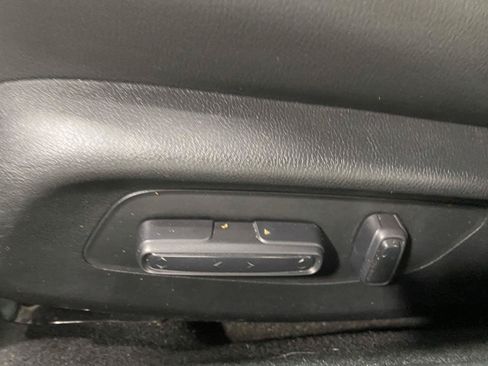 Used 2024 Honda Civic EX-L image 18