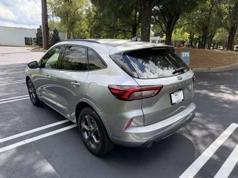 Used 2024 Ford Escape ST-Line w/ Tech Pack #1 AWD/4WD image 7