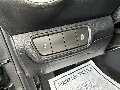 Used 2024 Kia Forte LXS FWD image 11