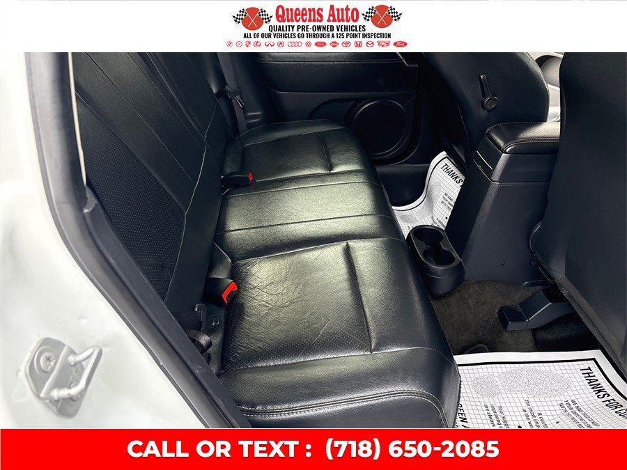 Used 2017 Jeep Compass High Altitude AWD/4WD image 11