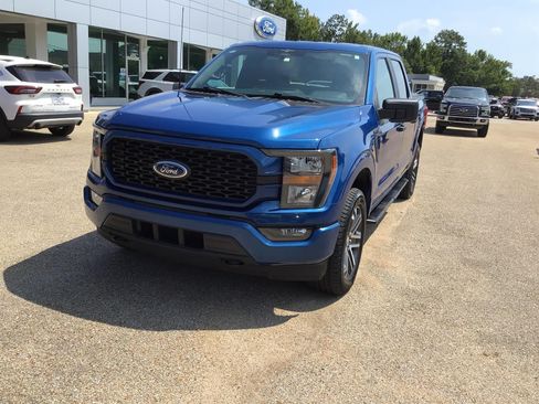 Used 2023 Ford F150 XL w/ STX Appearance Package AWD/4WD image 5