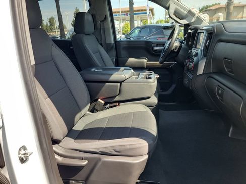 Used 2021 Chevrolet Silverado 1500 LT RWD image 18