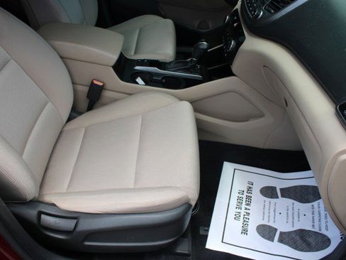 Used 2016 Hyundai Tucson Sport FWD image 9