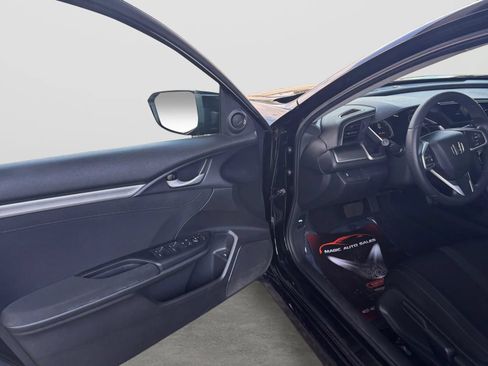 Used 2018 Honda Civic EX image 11